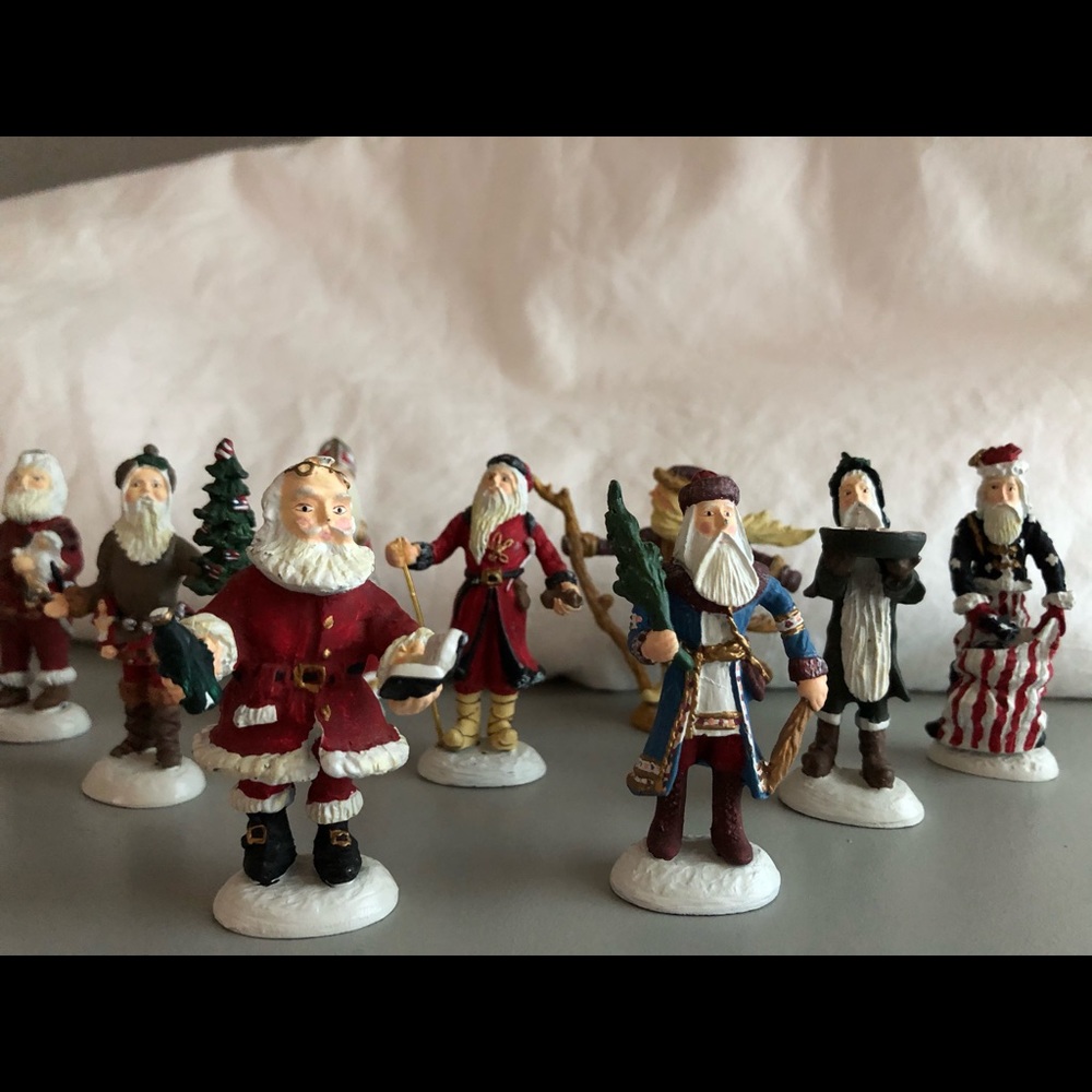 Duncan Royals Ltd Editions/History of Santa